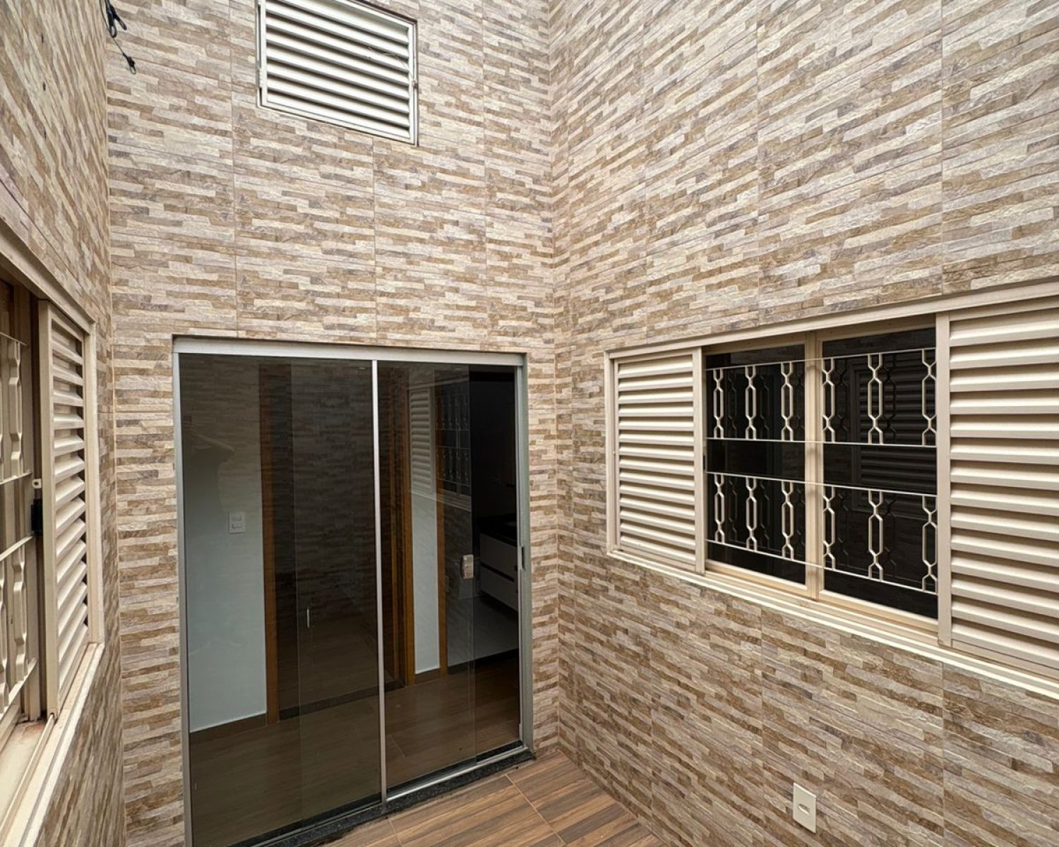 WhatsApp Image 2026-01-28 at 09.54.44 (1)