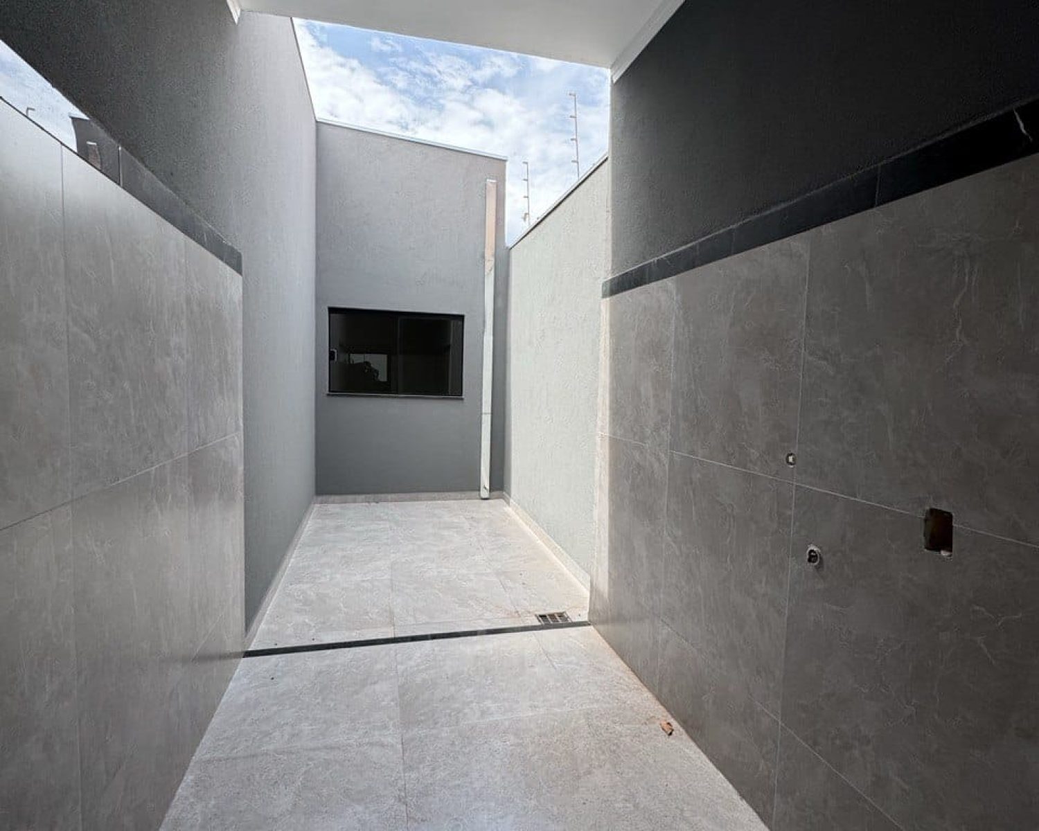 WhatsApp Image 2026-01-28 at 16.01.42 (2)