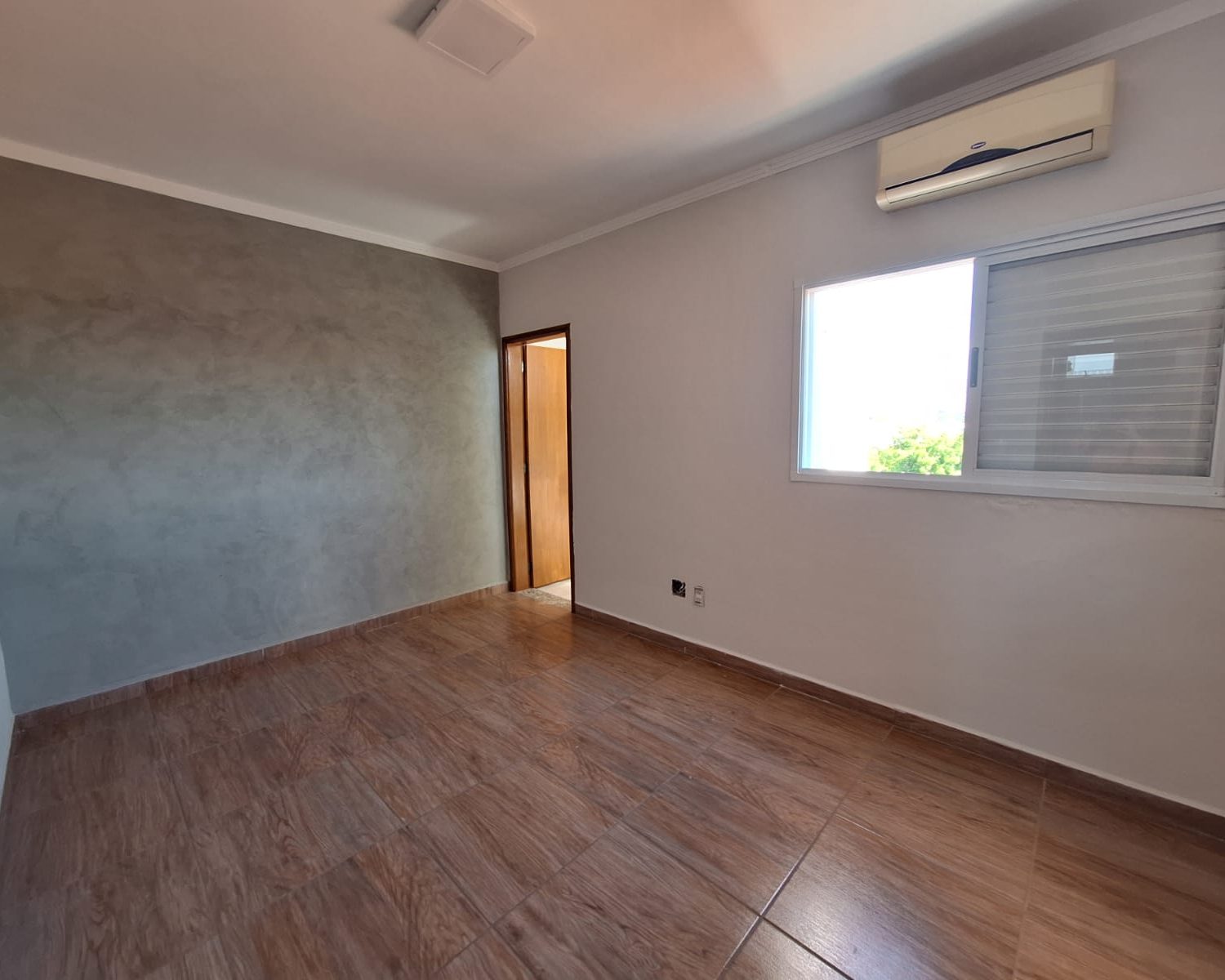 WhatsApp Image 2026-02-10 at 14.50.56 (1)