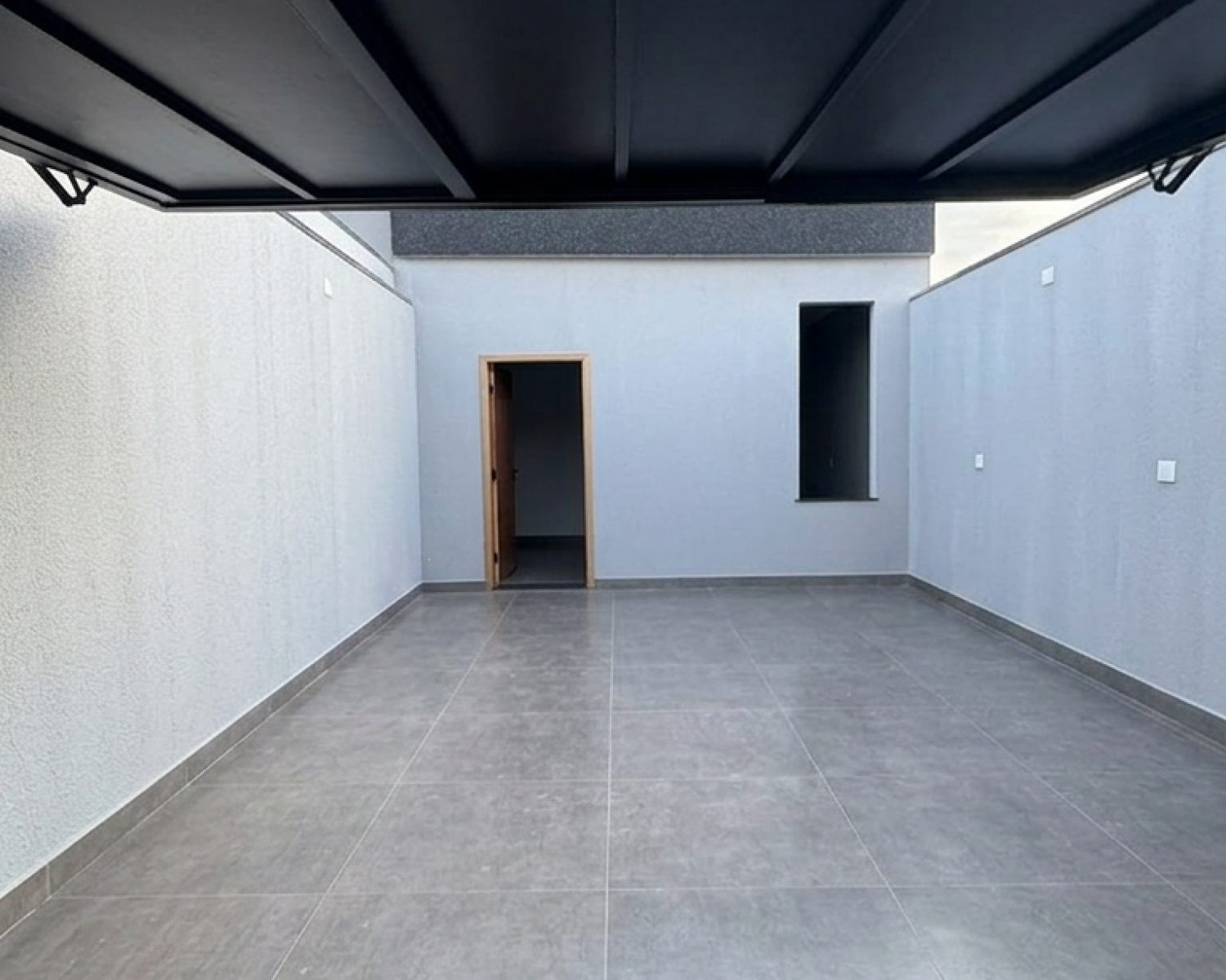 e6f02161-4e51-4e99-94b7-2211cdeb7b47