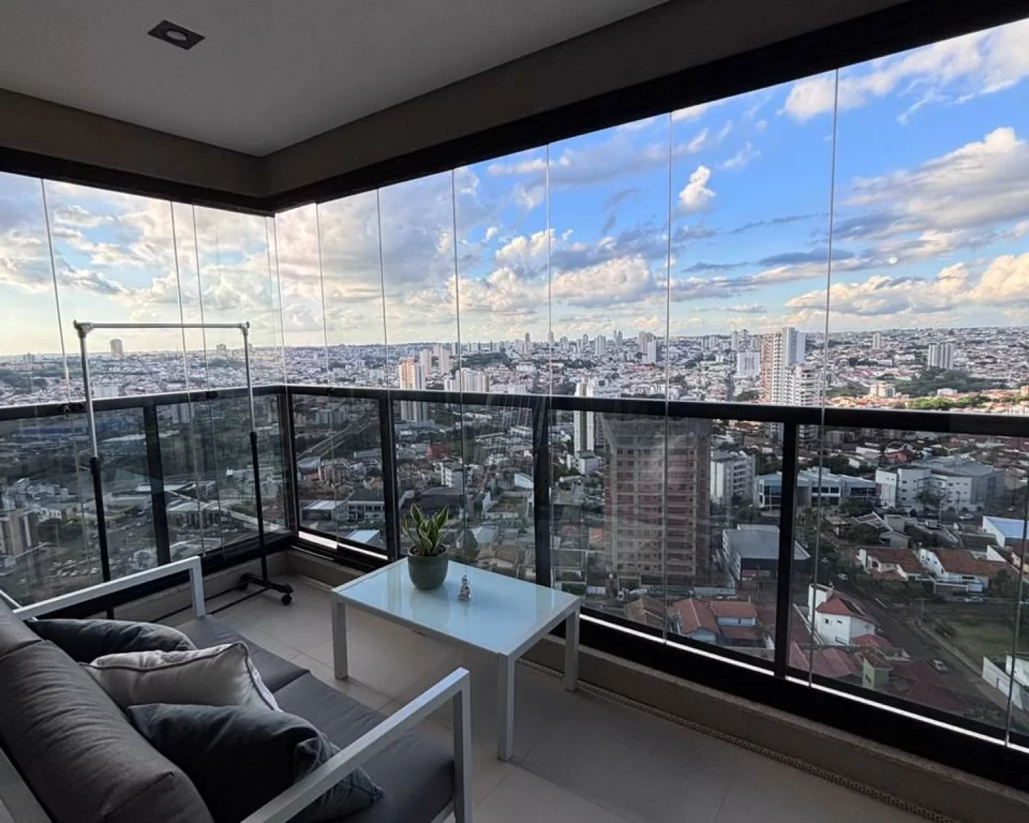 edificio cosmopolitan franca sp (17)